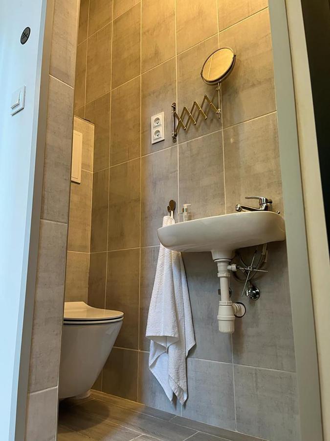 Labo Chmielna Apartment Warsaw