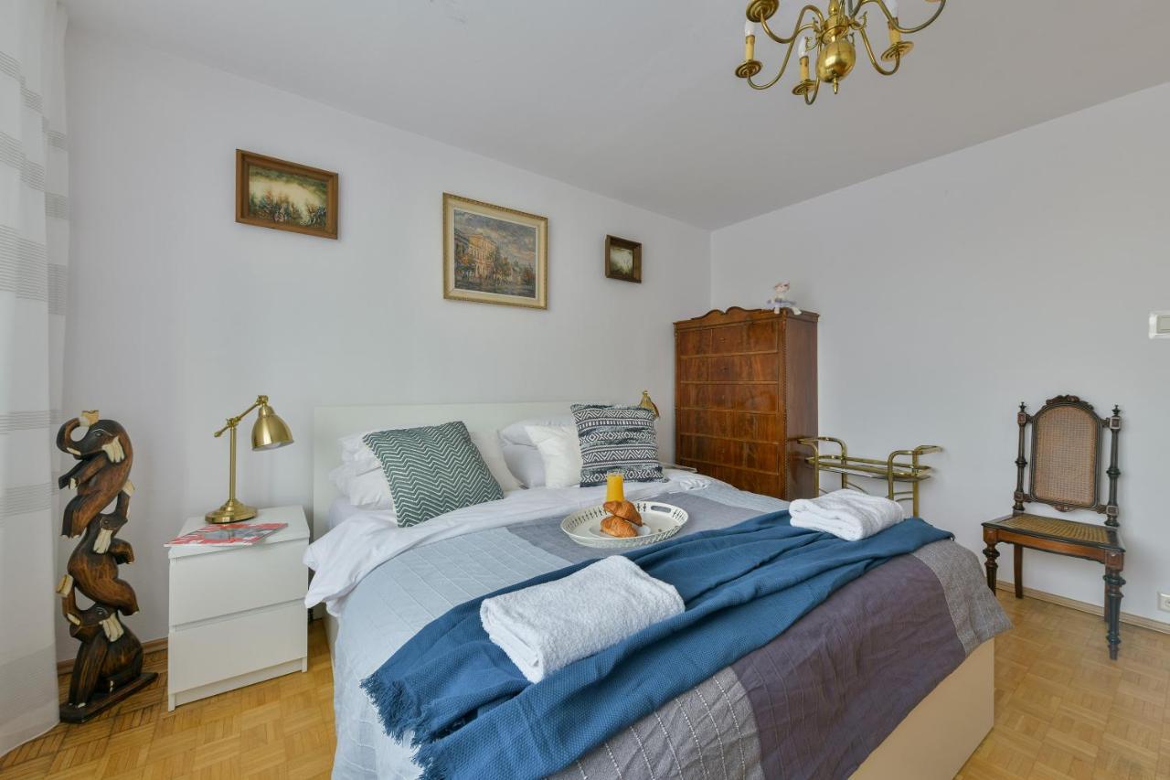 Apartment P&o Marconich 1 Wilanow