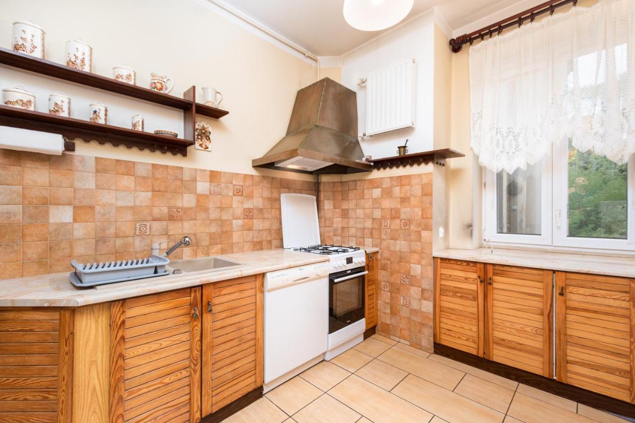 Apartment Zelazna 101 By Homeprime *