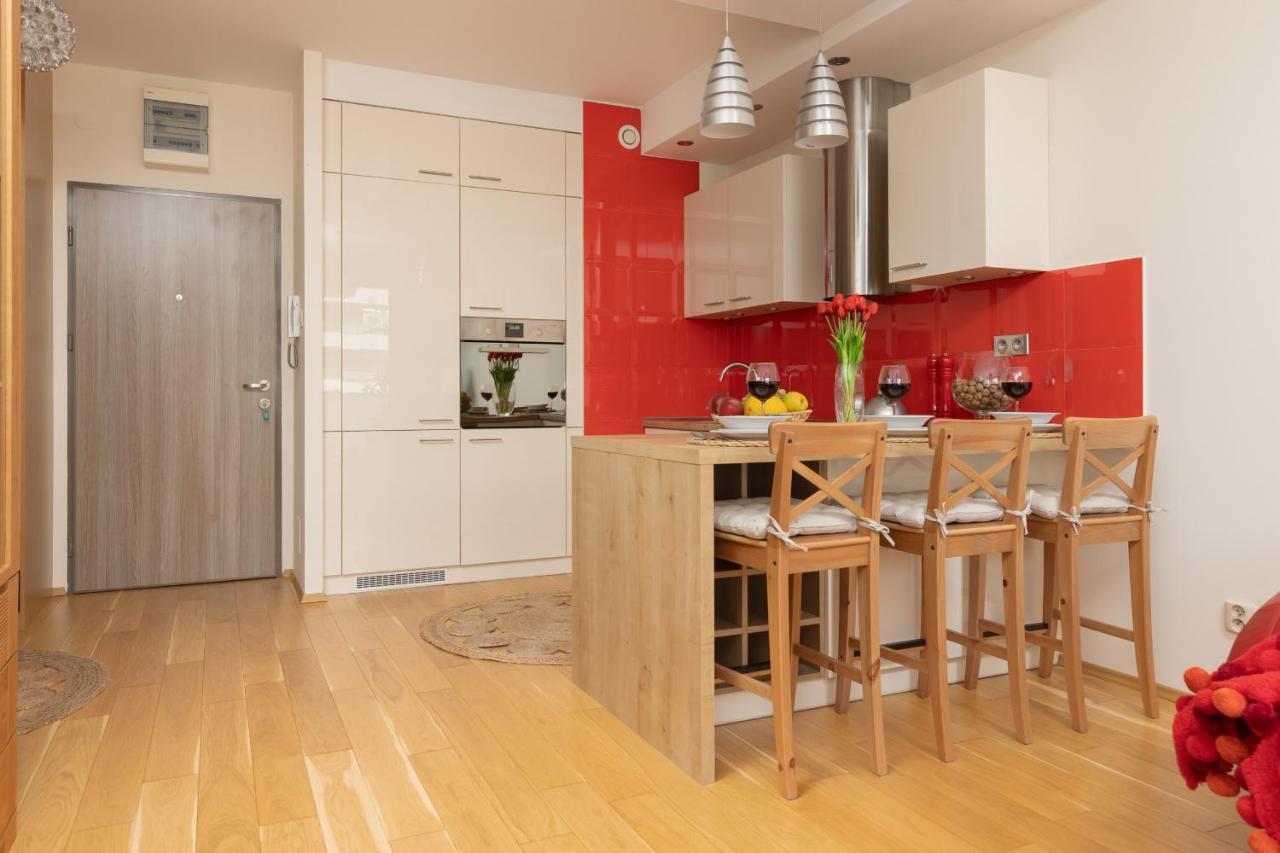 Apartment Osiedle Intenso Wola By Renters *