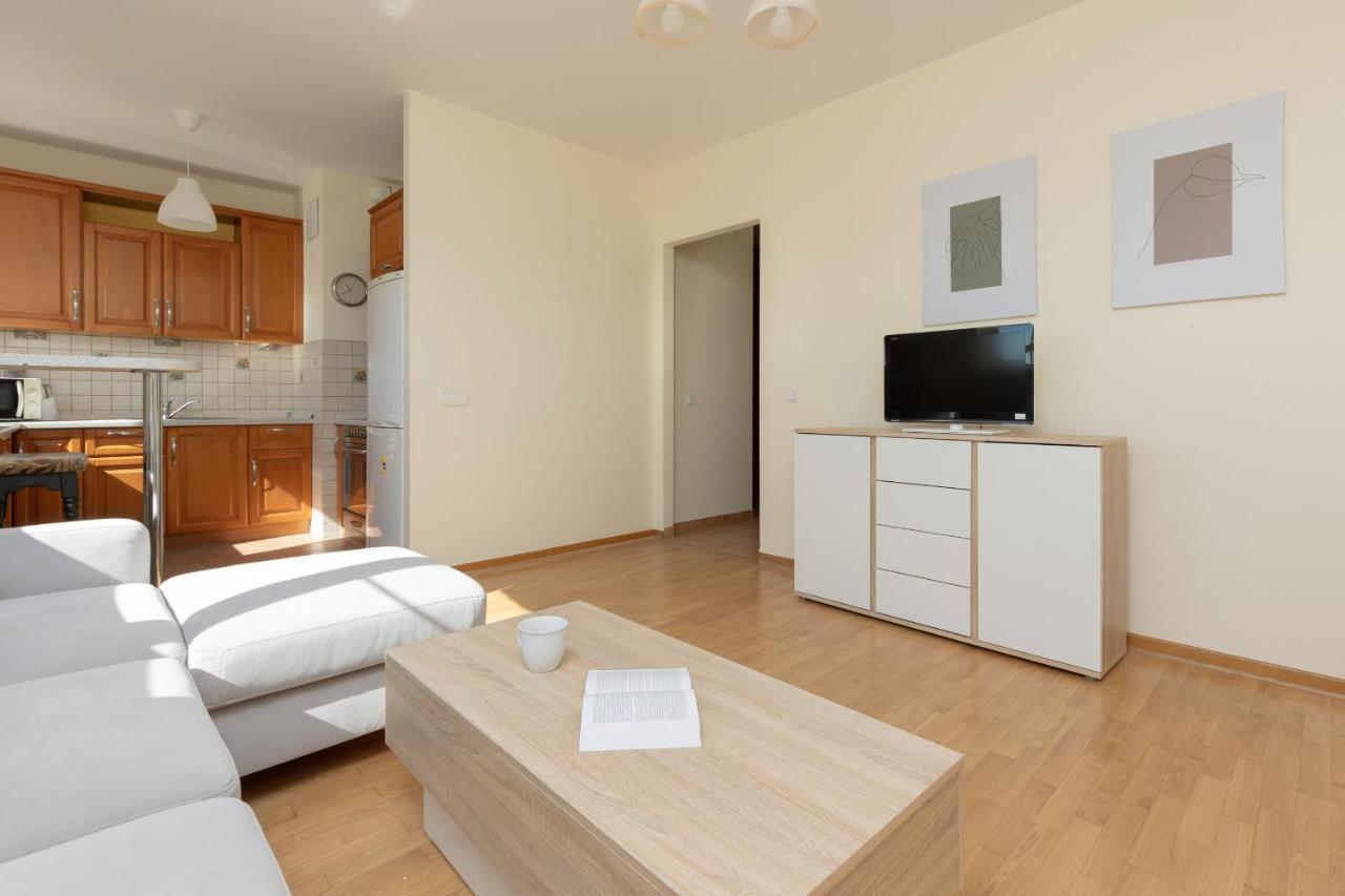 Belgradzka By Renters Apartamento Varsóvia