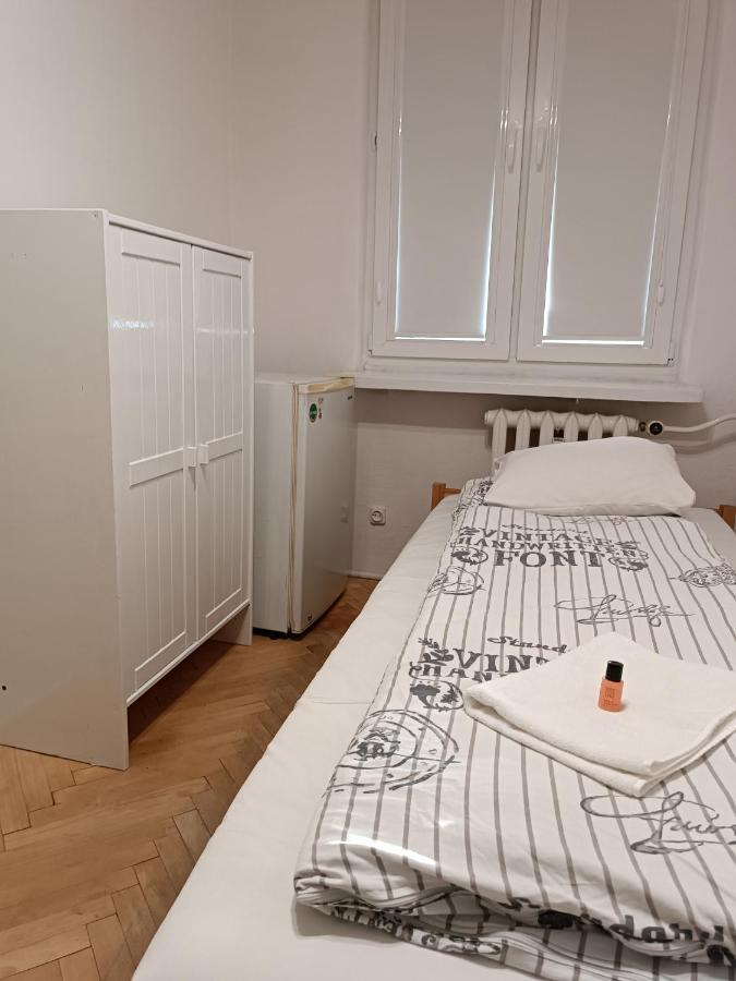 Pokoje Sunrise Hostel Warsaw