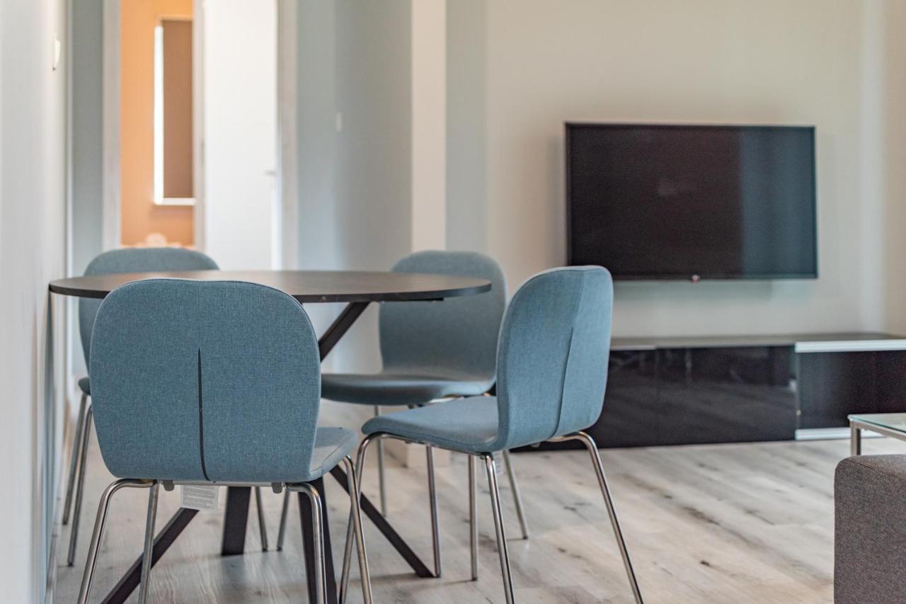 Lopuszanska 55 By Homeprime * Warsaw