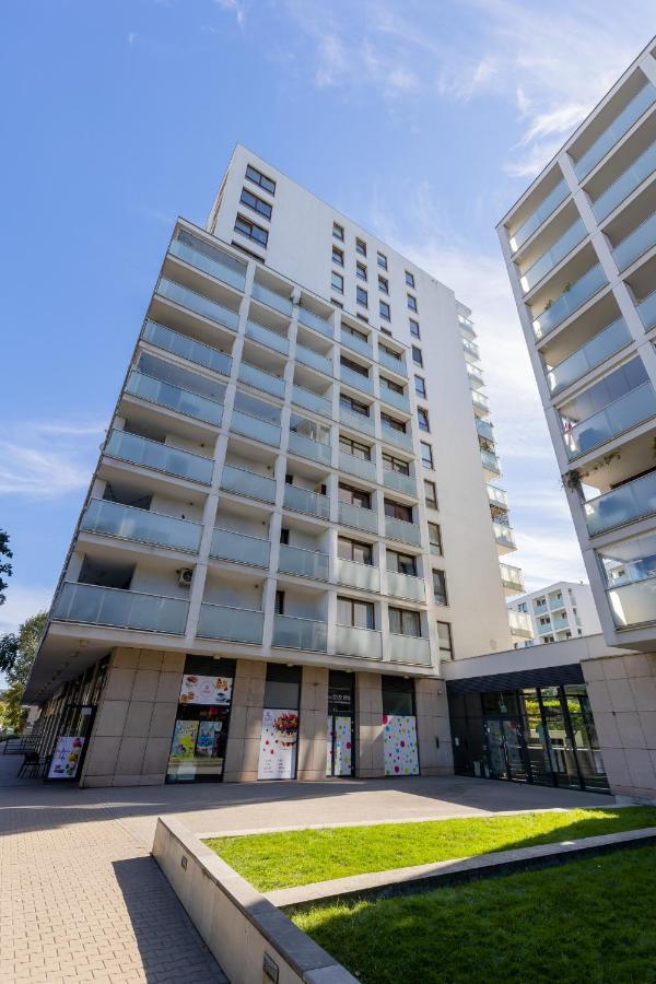 Apartment Osiedle Intenso Wola By Renters