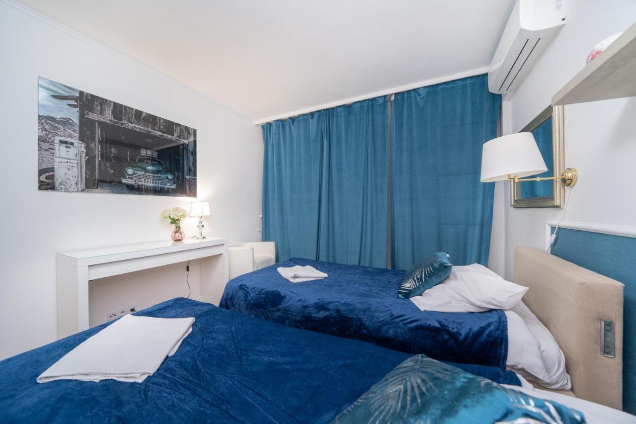 Mg Unit Nocleg -5 Bed & Breakfast
