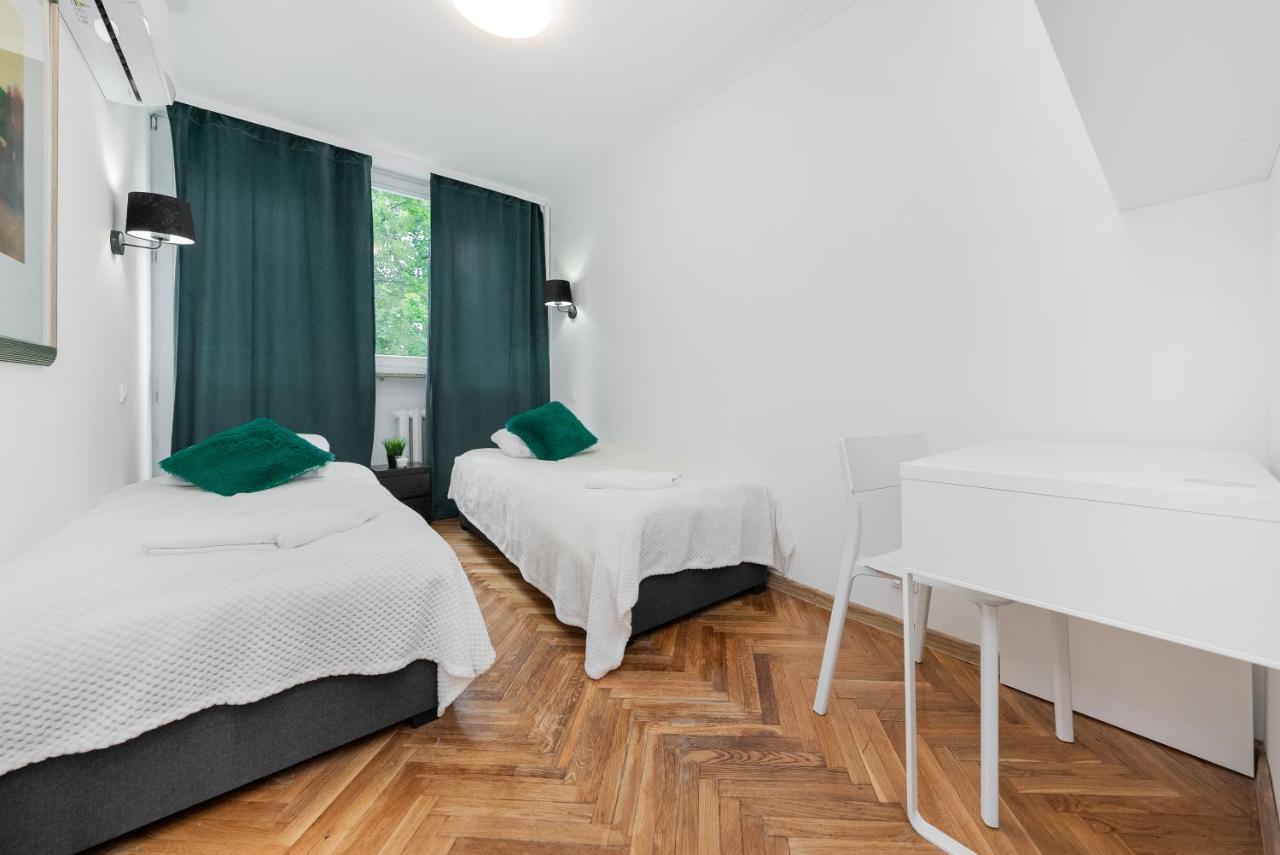 Mg Unit Nocleg -5 Bed & Breakfast Warsaw
