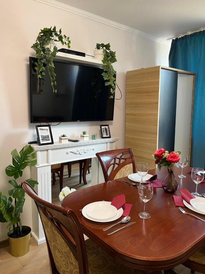 Mg Unit Nocleg -5 Bed & Breakfast *
