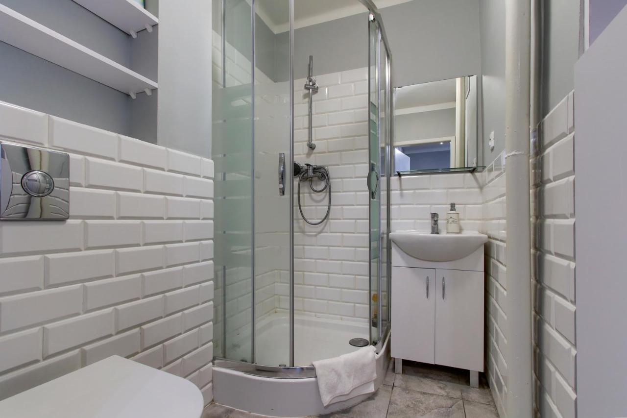 Mg Unit Nocleg -5 Bed & Breakfast