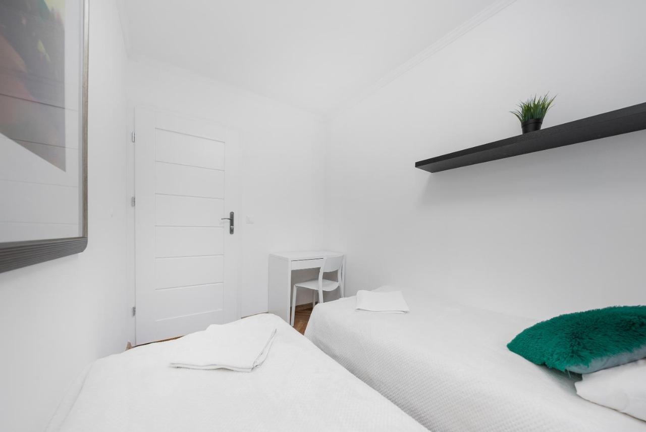 Mg Unit Nocleg -5 Bed & Breakfast Warsaw