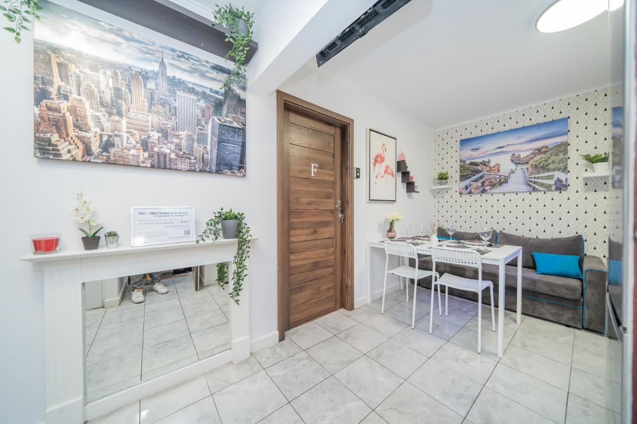 Bed & Breakfast Mg Unit Nocleg -5 *