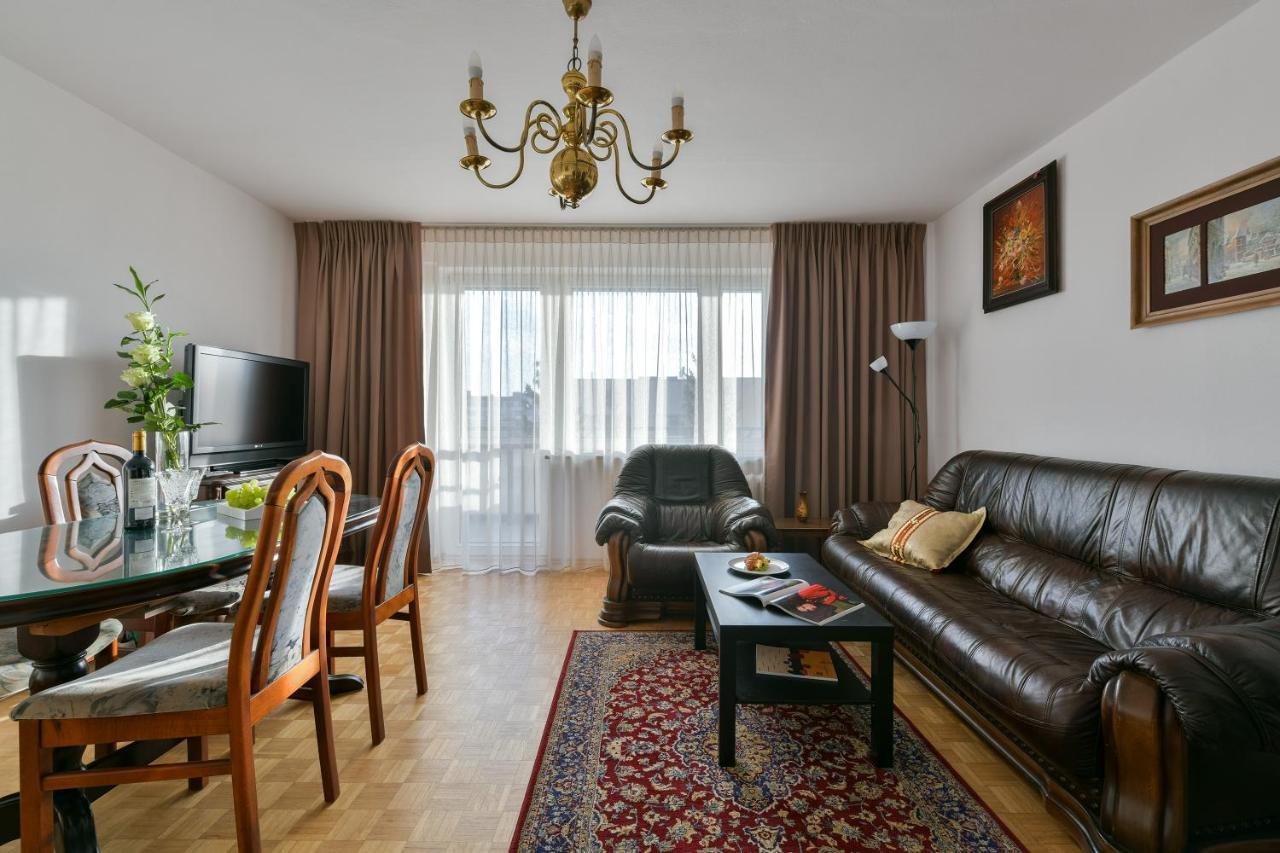 Apartment P&o Marconich 1 Wilanow