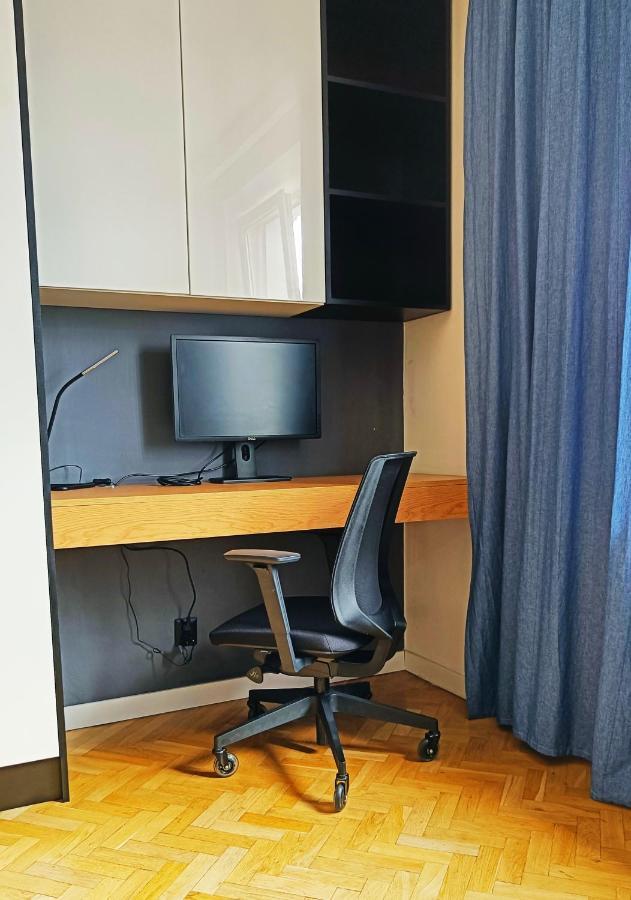 Nowolipki Studio, Center Skyline View - Warsawstay Apartment