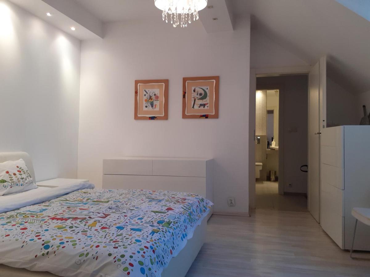 - Mi Premium Apartment