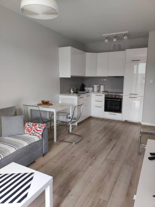 Branickiego 21 Close Medicover&paley Apartament *