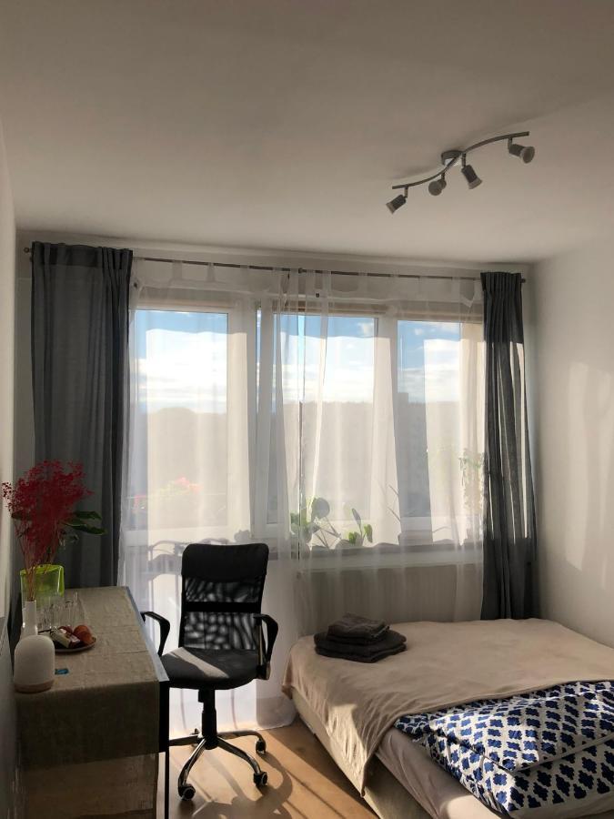 M&b Pokoj Przy Rondzie Daszynskiego Apartment