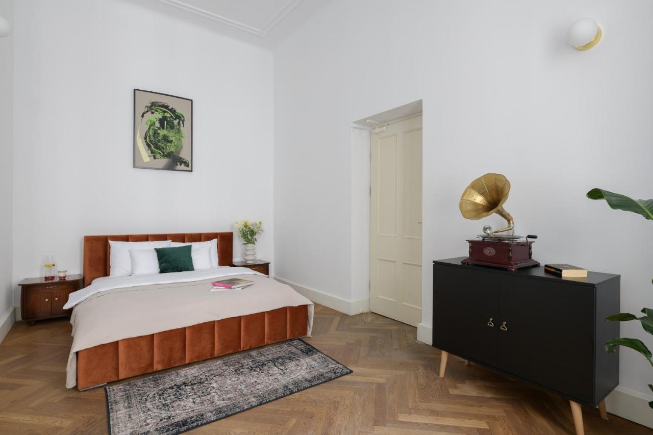 Oomph Koszyki Luxurious Apartment *