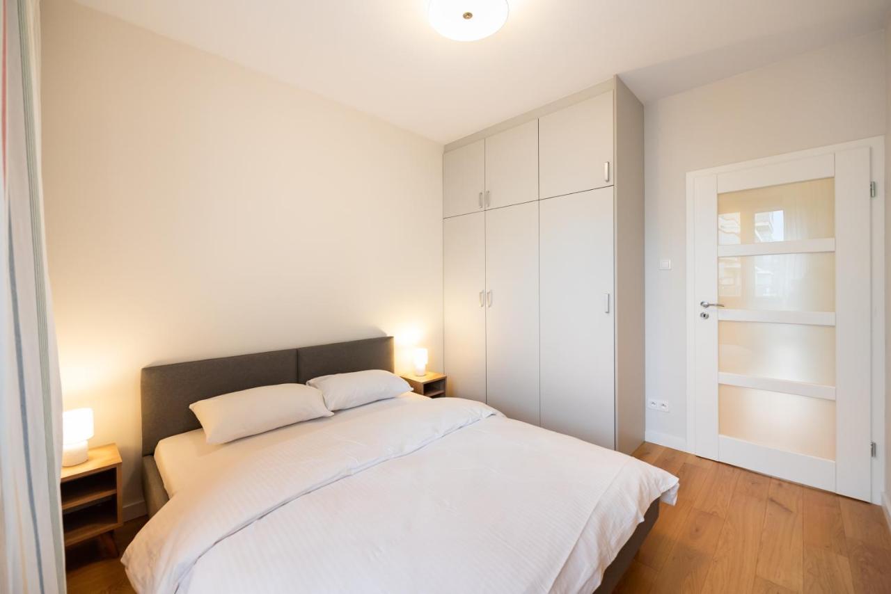 Sokratesa Estate Ideal Apartamento Varsóvia