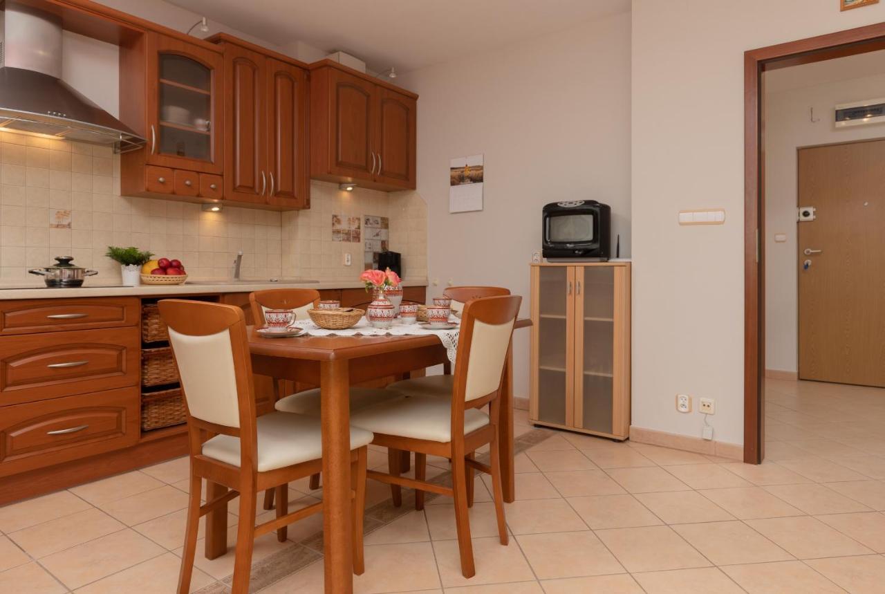 Apartment Pejzazowa Metro Wilanowska Mokotow By Renters *