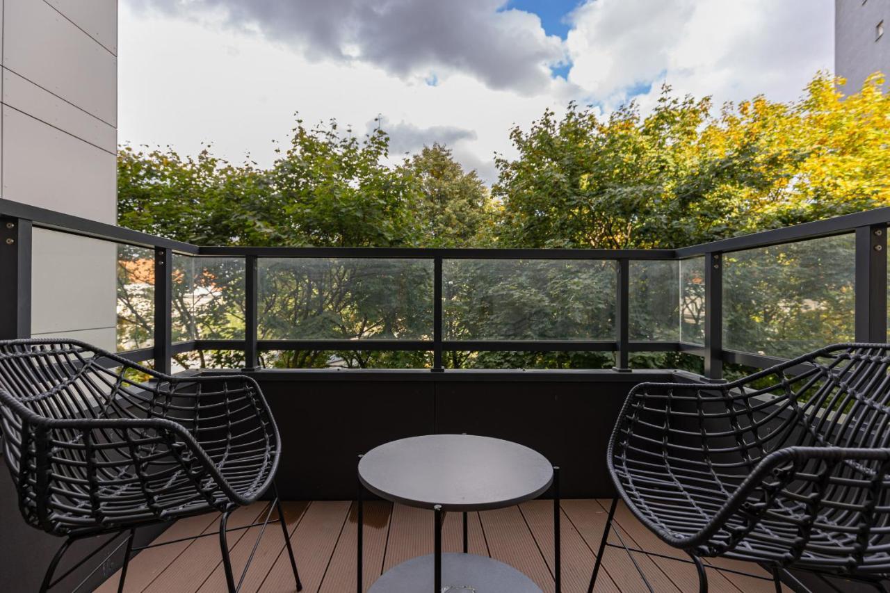 Apartment Srodmiescie Muranow With Parking By Renters Warschau