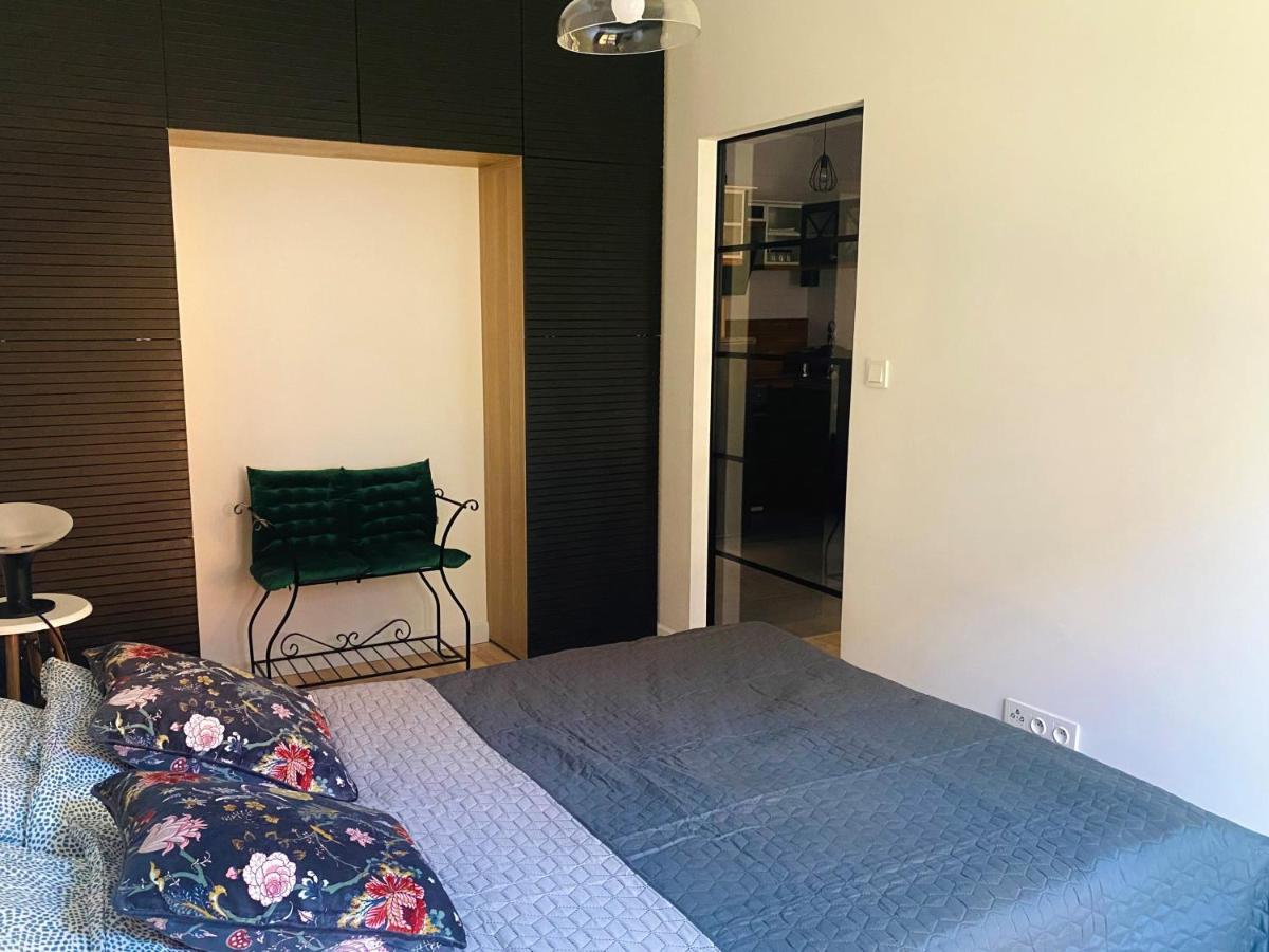 Project Comfort Apartament Klasykow 10a/7 Warsaw