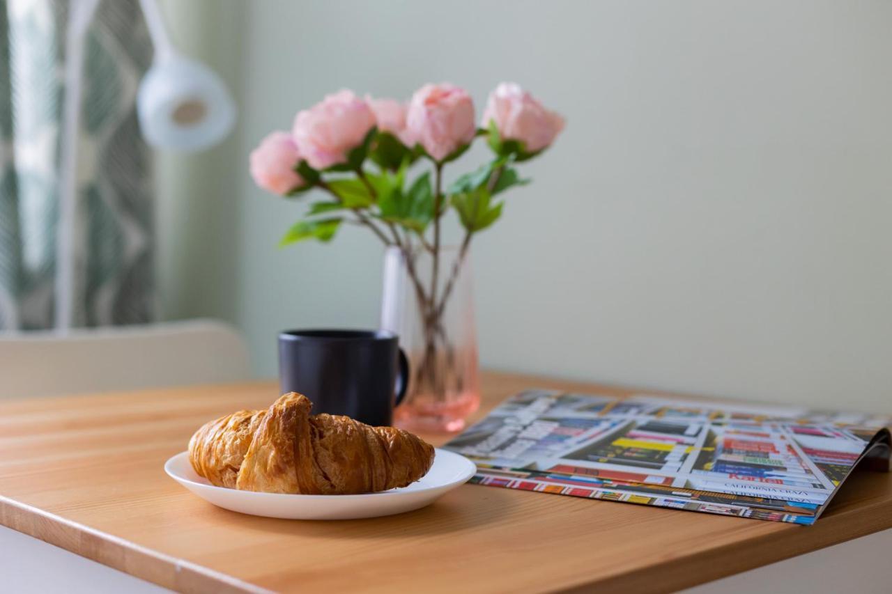 Mokotow Abc By Renters Apartamento