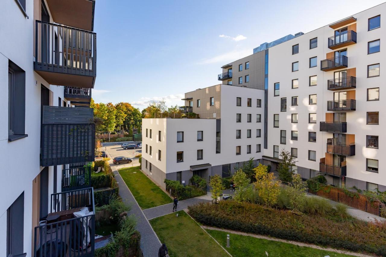 Ulrychow With Parking By Renters