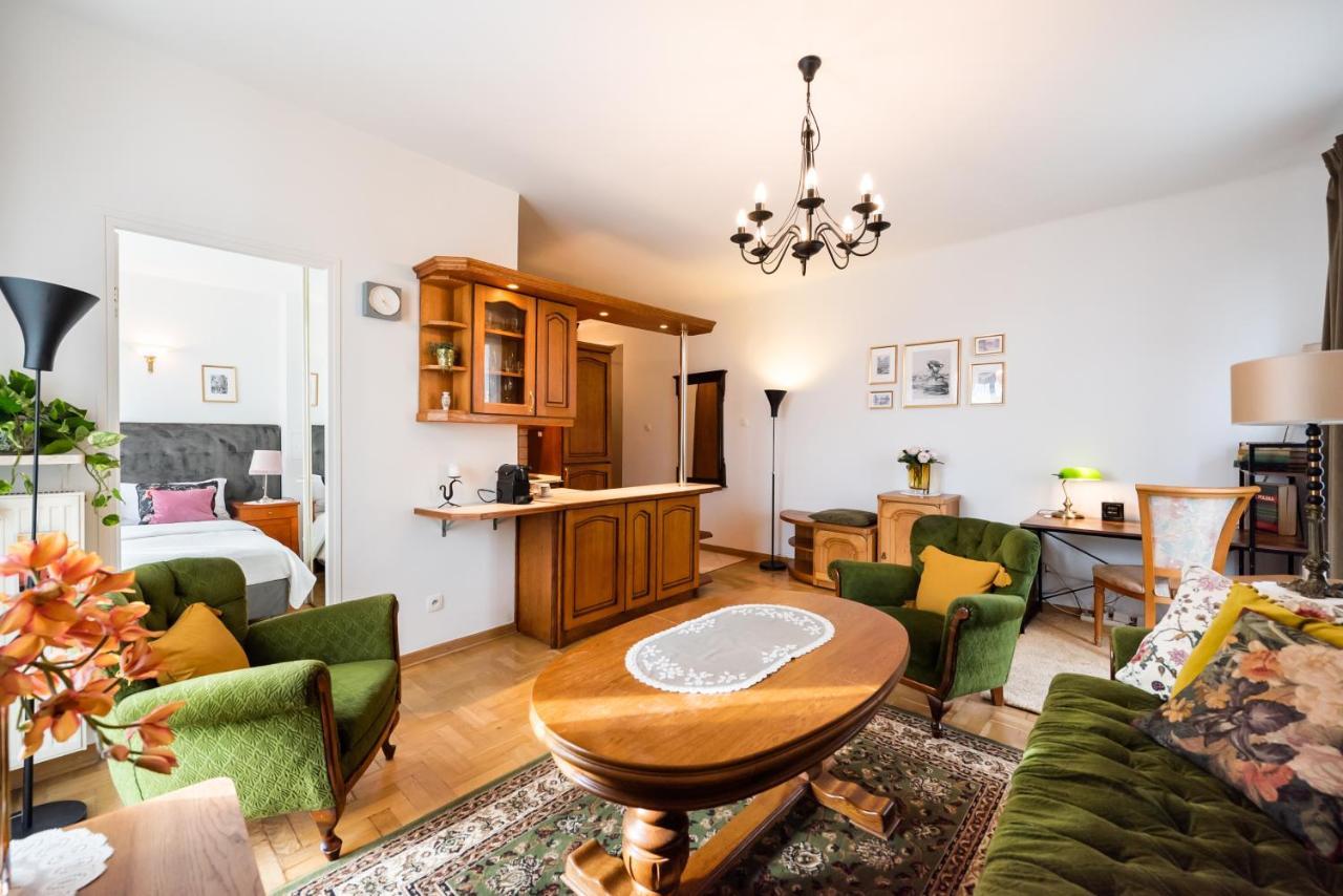Vintage Apartament