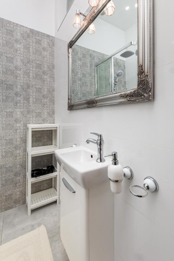Apartamento Al. Wyzwolenia 14a By Homeprime