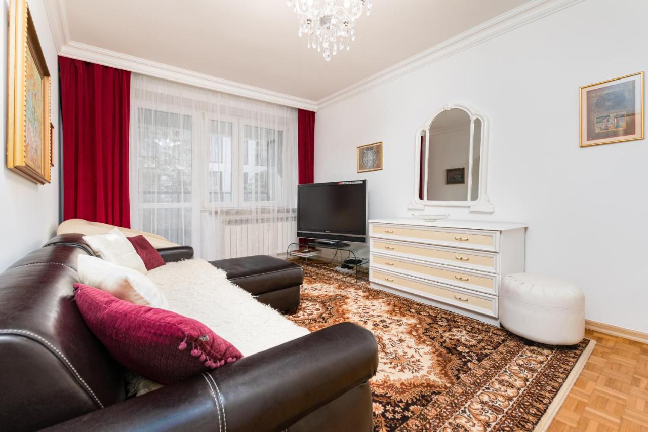 Apartment Chmielna 104 By Homeprime *