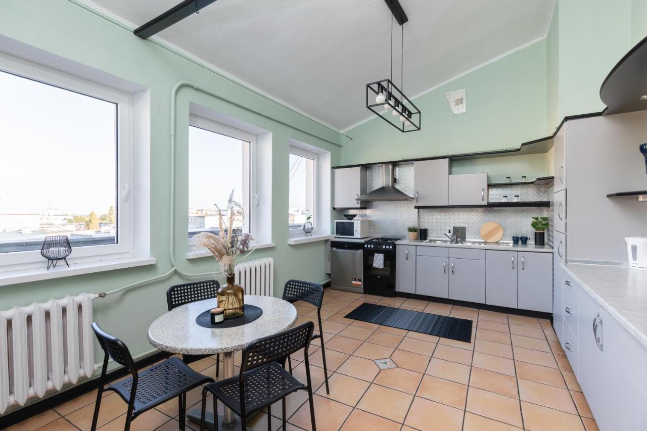 Superapart Marszalkowska 19 Urban Hideaway With Modern Comforts Apartment Warschau