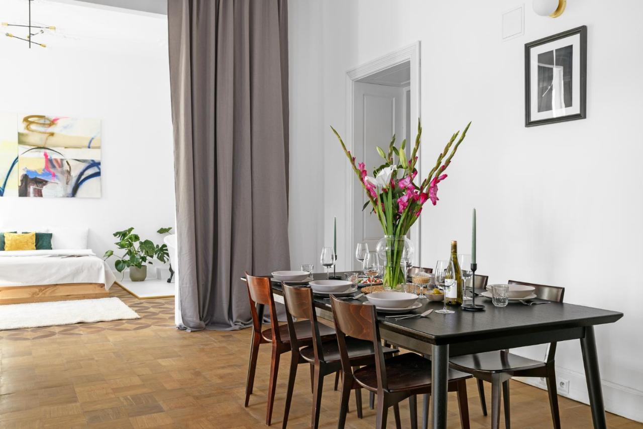 Oomph Koszyki Luxurious Apartment Warsaw