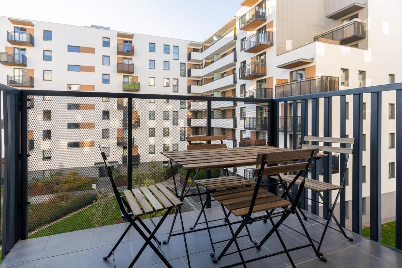 Ulrychow With Parking By Renters