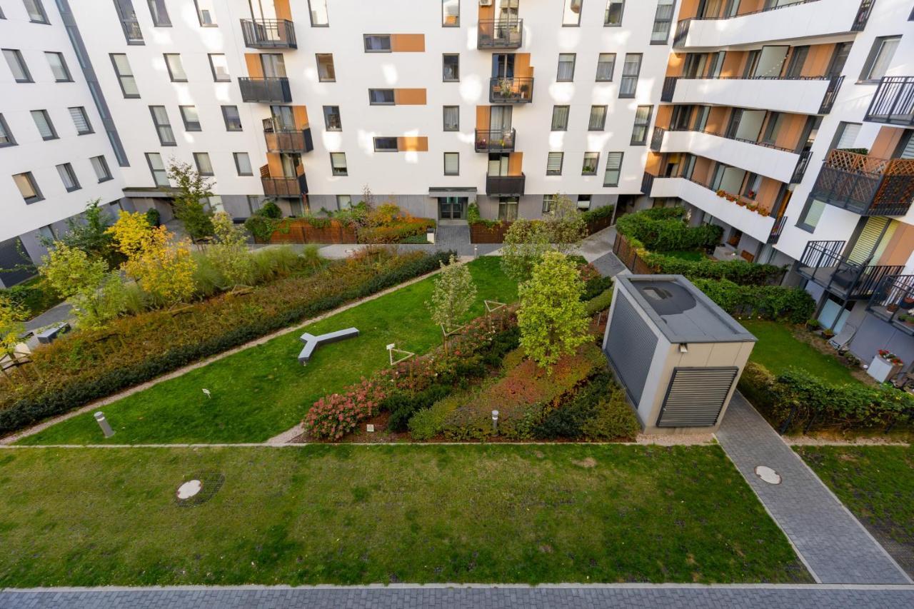 Ulrychow With Parking By Renters *