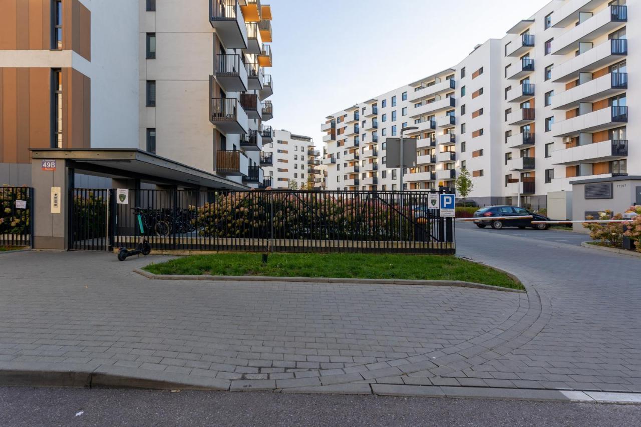 Ulrychow With Parking By Renters Apartment Warsaw