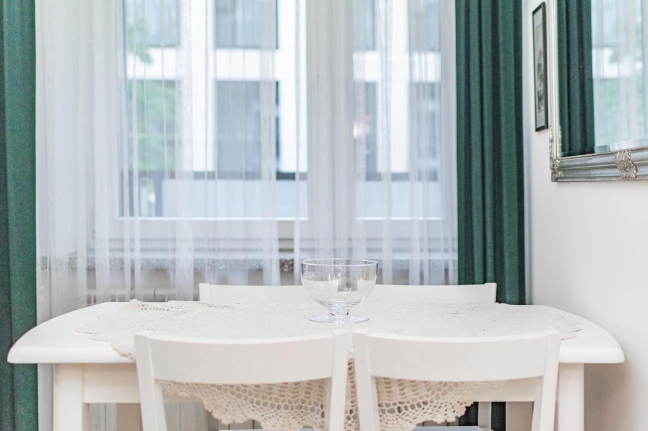 Apartment Chmielna 104 By Homeprime Warsaw