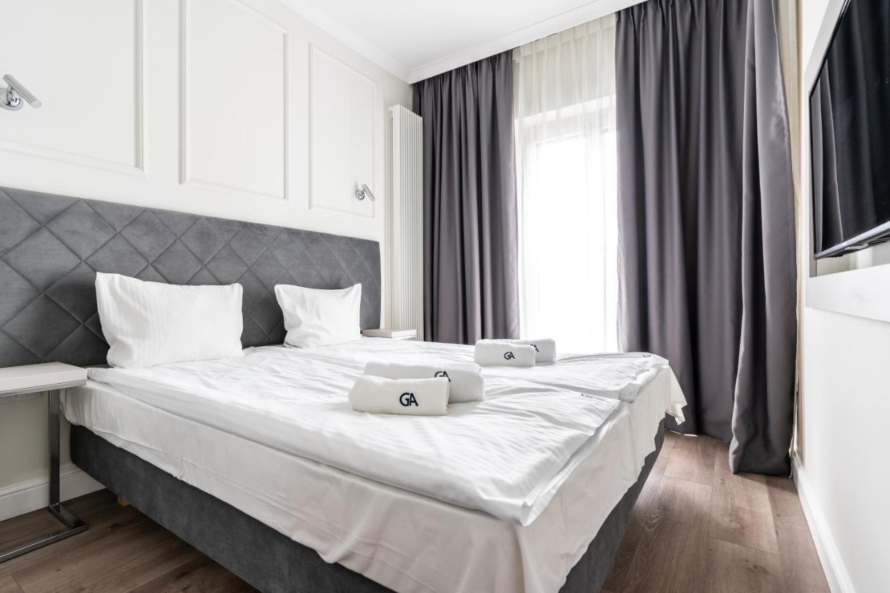 Apartament Mennica - Chic Apartment Warsaw