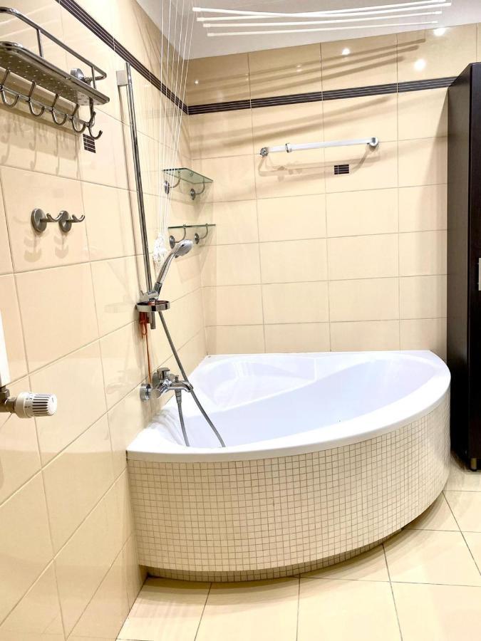 Apartment Bezagenta 2 Bedroom With Balcony Fast Wifi/free Underground Parking *