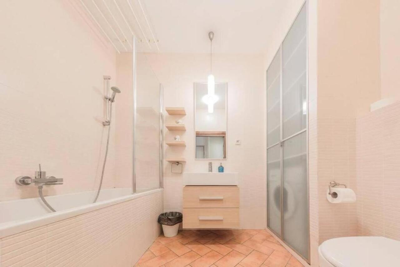 Apartament Golden - Old Town - Fr50/2