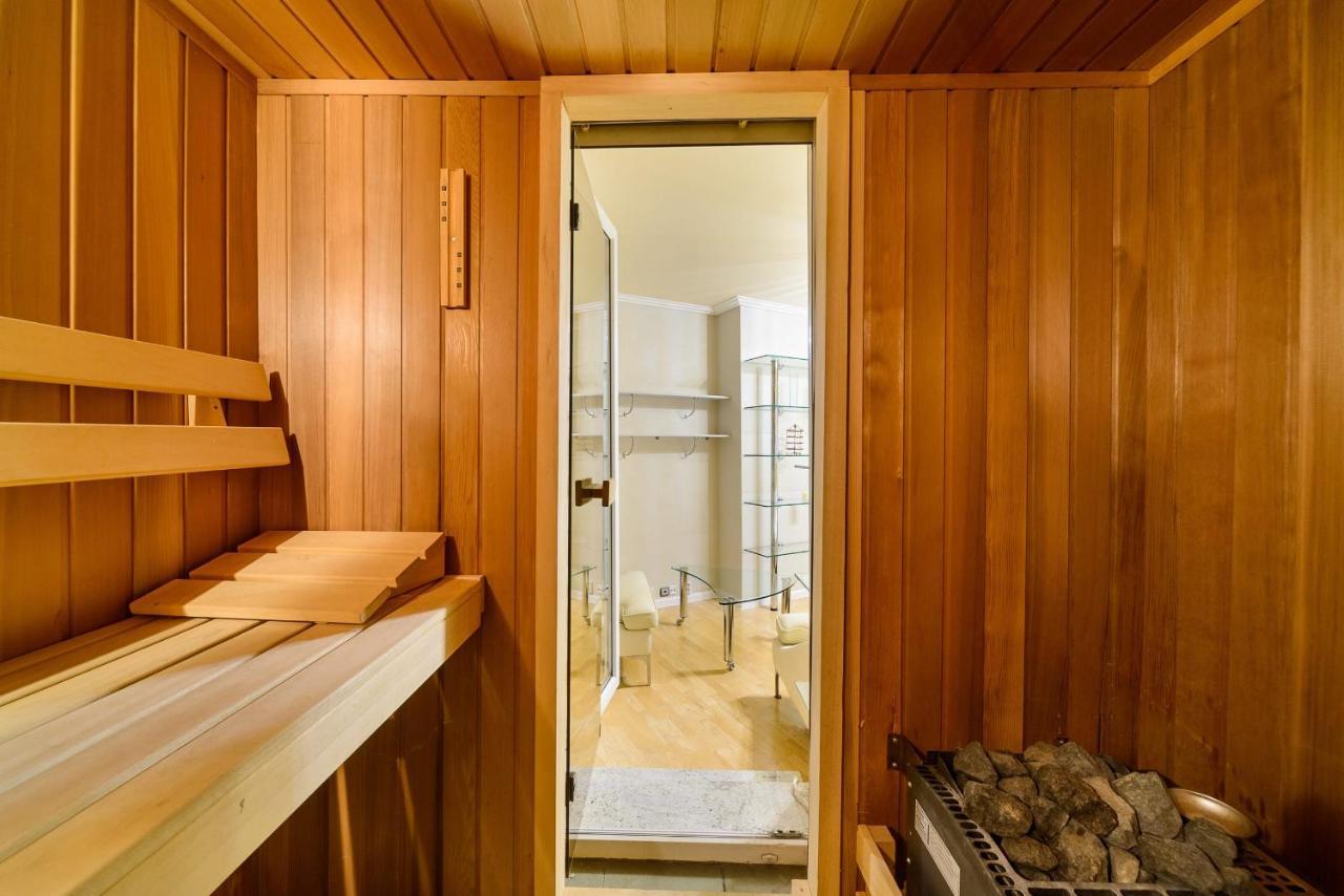 With Gym And Sauna In * Warszawa