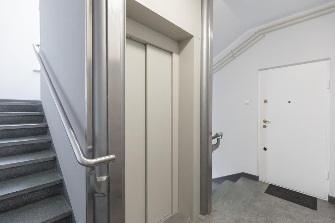 Apartment The View By Renters Warsaw
