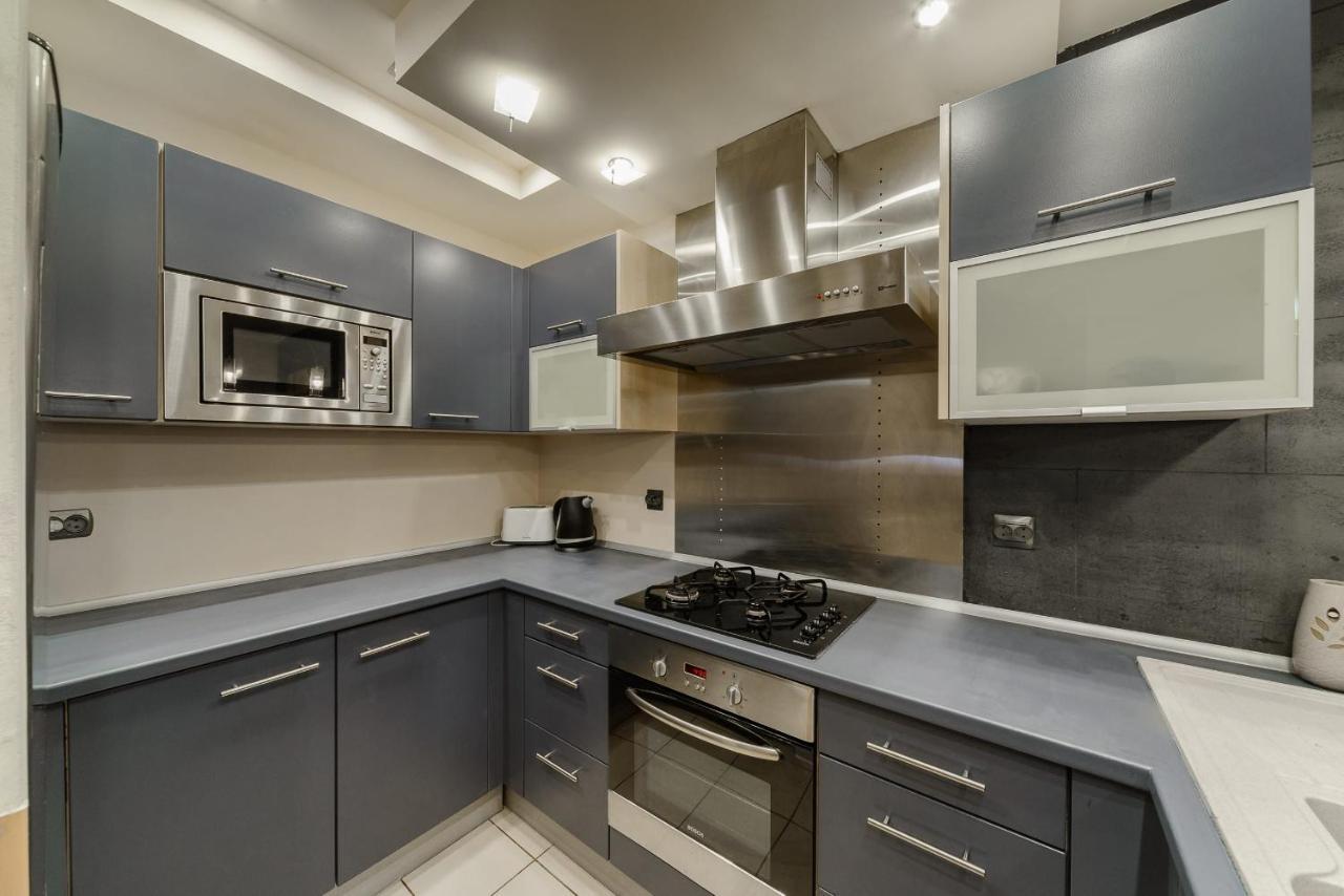 Apartament With Gym And Sauna In