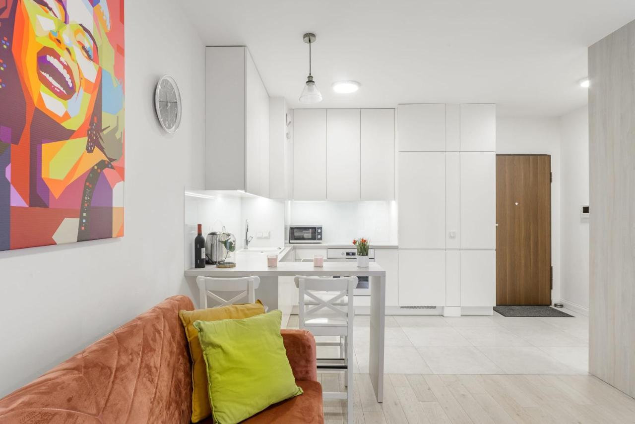 Luxury On Grzybowska Street In