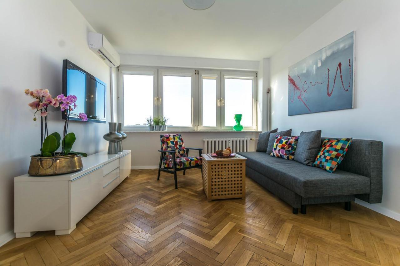 Apartment Studio Metro Martmont *