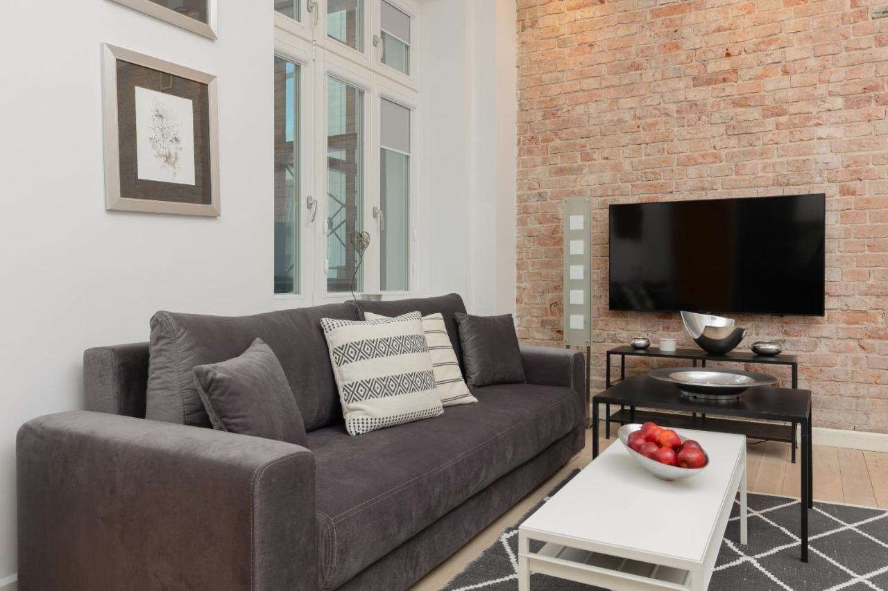 Apartment Western Side Of Vistula River Radna By Renters *