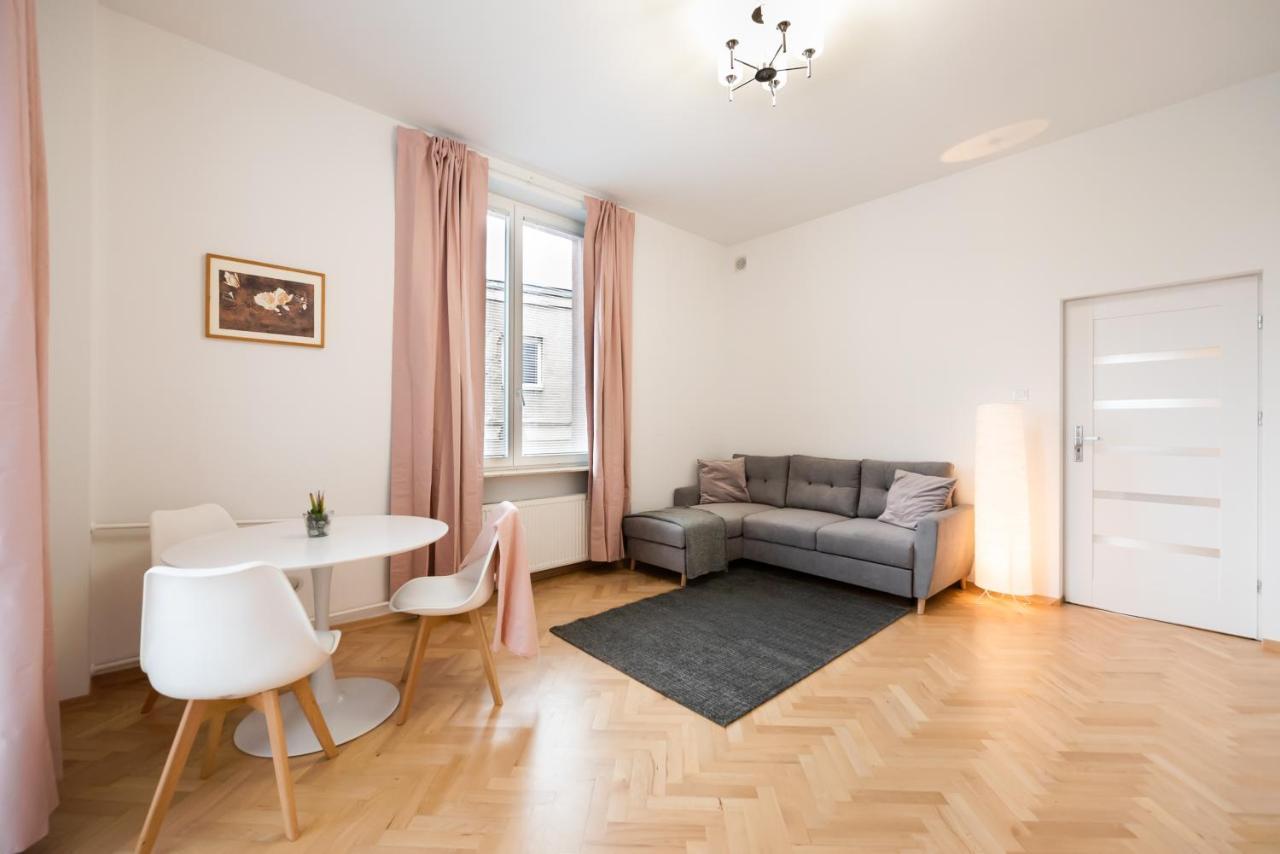 Apartment Metro Swietokrzyska Enchanting *