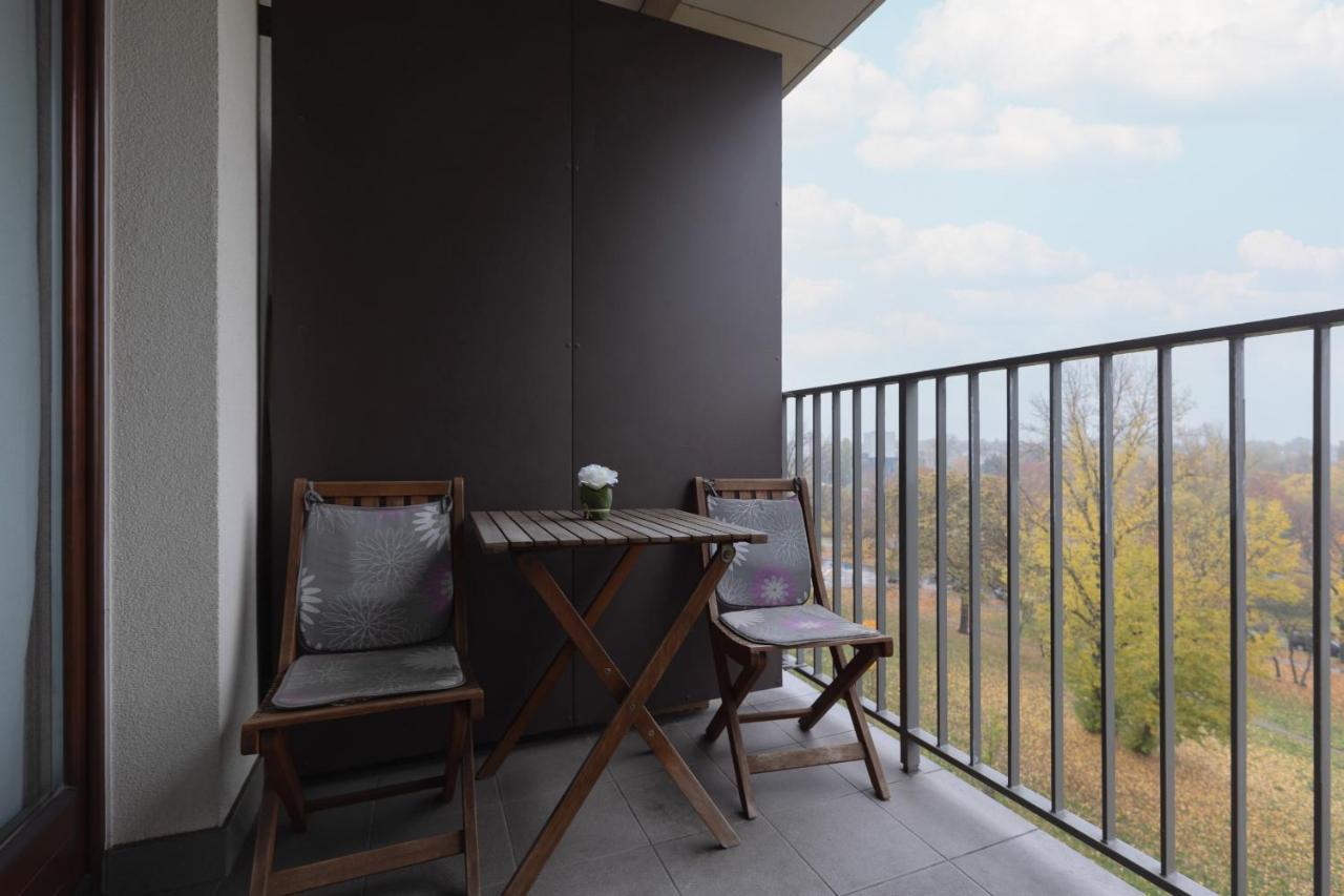Srodmiescie With Balcony By Renters Apartment *