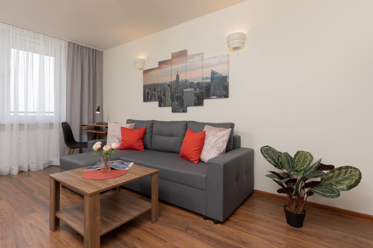 Praga Two-bedroom Kobielska By Renters * Warsaw