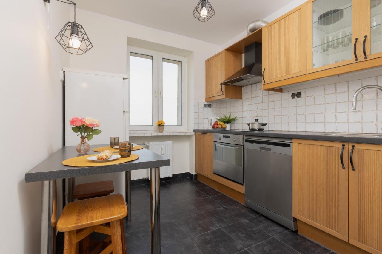 Apartment Praga Two-bedroom Kobielska By Renters Warsaw
