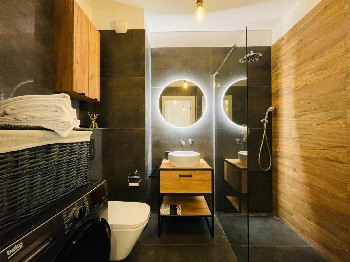 Apartment Nova Ochota Prestige With Private Parking Warsaw