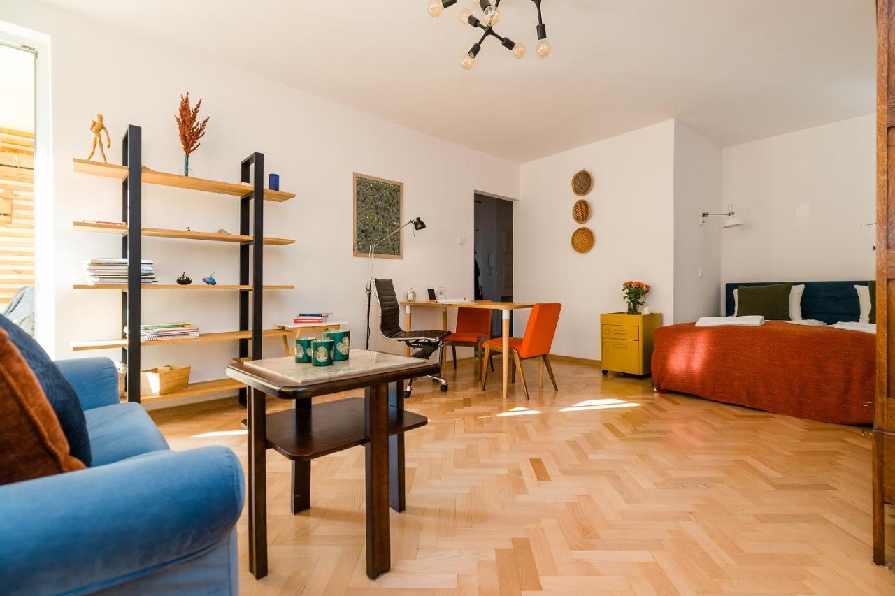 Shortstaypoland Bieniewicka Apartment *
